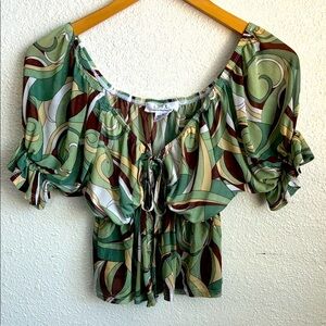 Abstract Patterned On/Off the Shoulder Crop Top